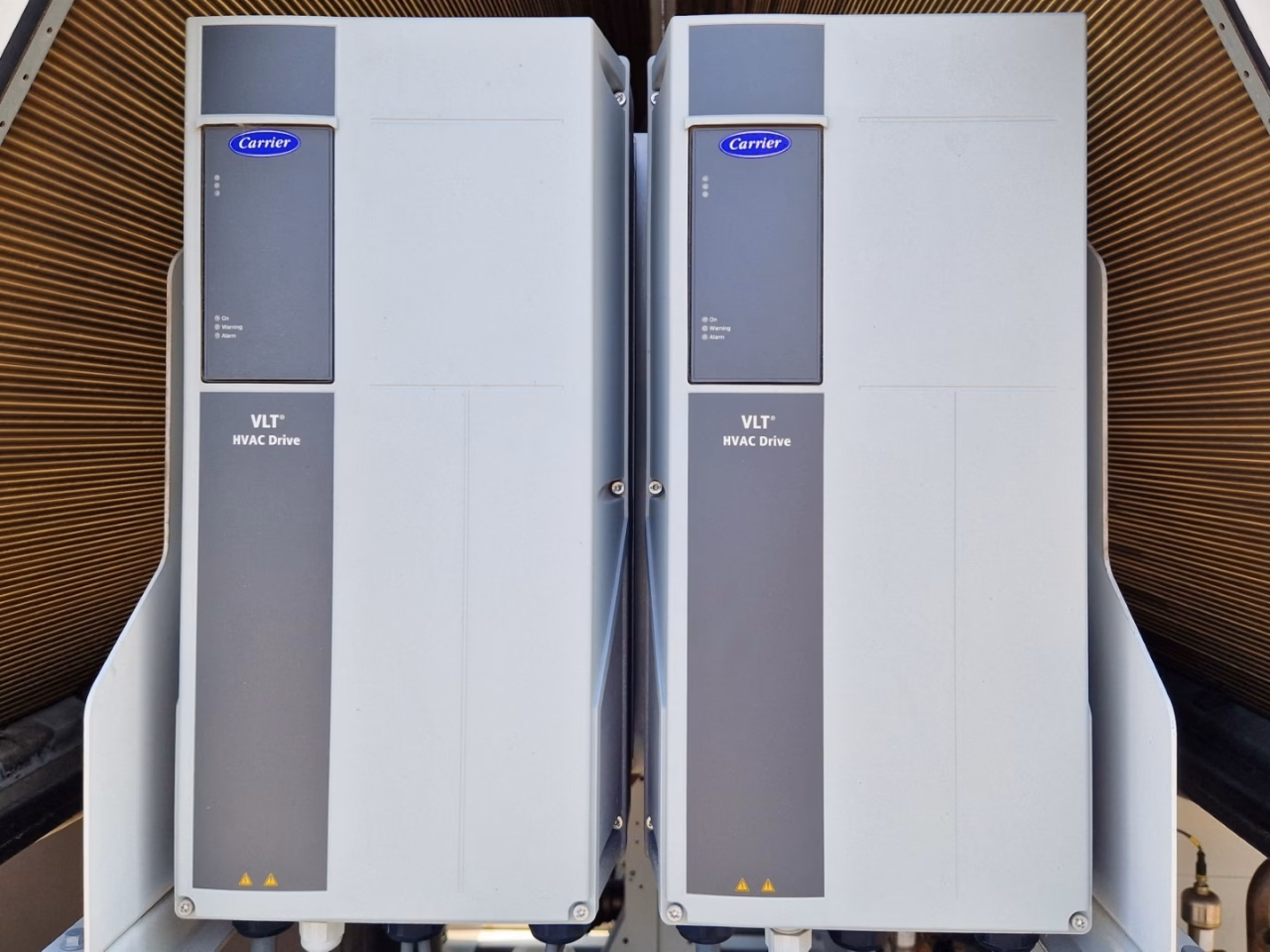 Чиллер б/у (510 кВт) Carrier 30 RQP 520