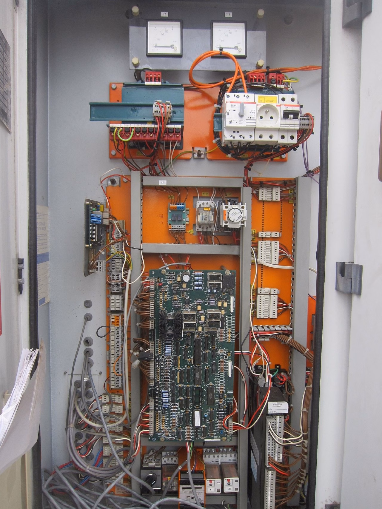 Чиллер б/у (417 кВт) Carrier 30 GX 125