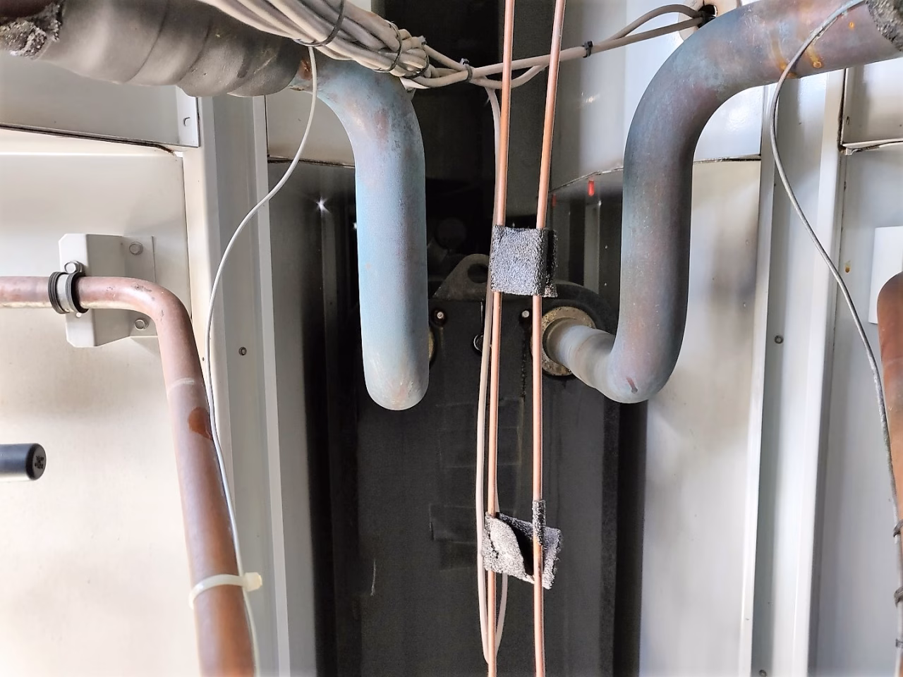 Чиллер б/у (202 кВт) Carrier 30 RA 200 0356