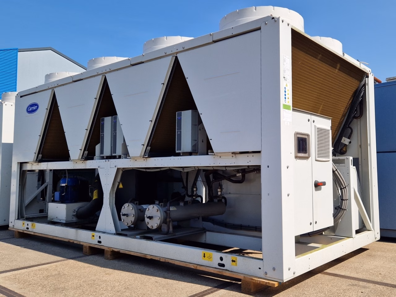 Чиллер б/у (510 кВт) Carrier 30 RQP 520
