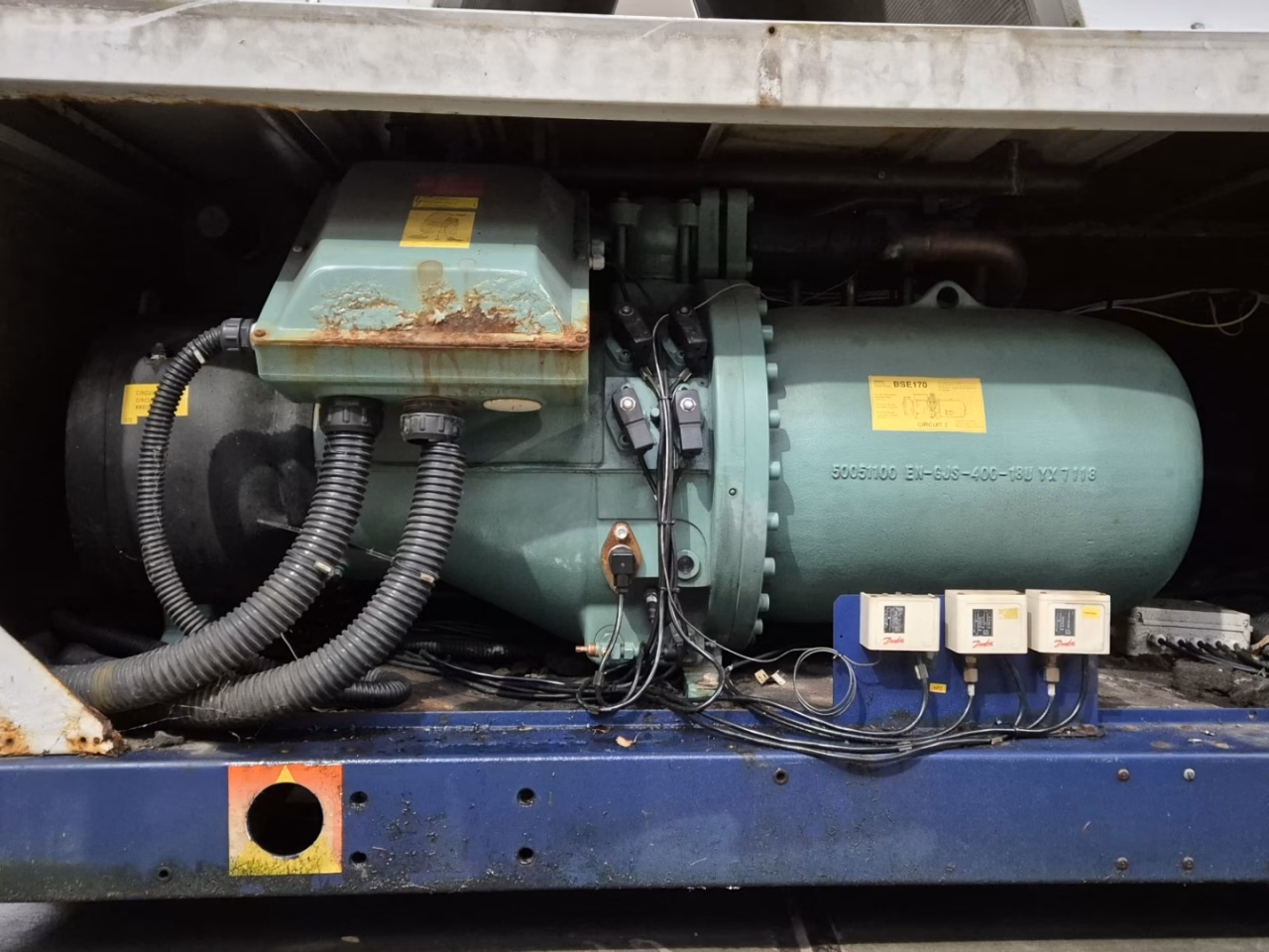 Чиллер б/у (611 кВт) MTA PNP 280/SN